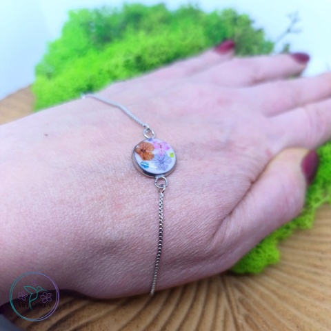 Bransoletka z dziką marchwią w fiolecie