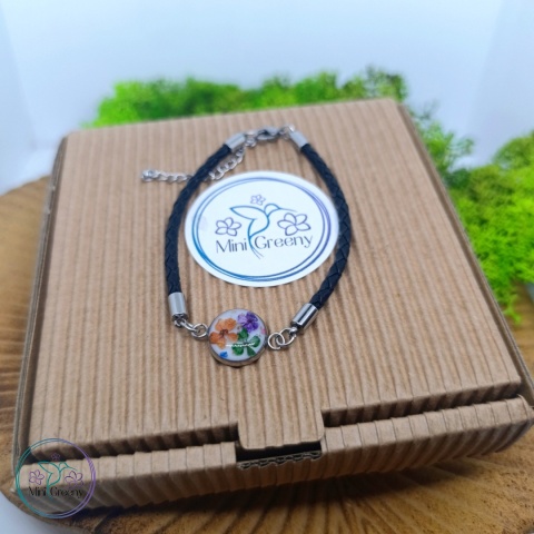 Bransoletka z  mini suszonymi kwiatuszkami