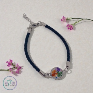 Bransoletka z  mini suszonymi kwiatuszkami