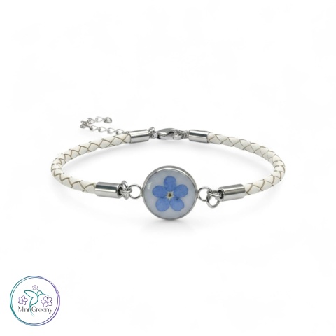 Bransoletka z niezapominajką w bieli