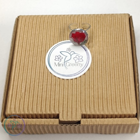 Pierścionek z kwiatem róży