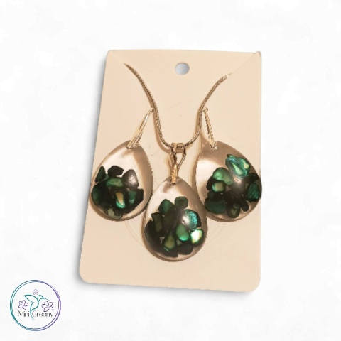 Komplet biżuterii krople z zieloną muszlą