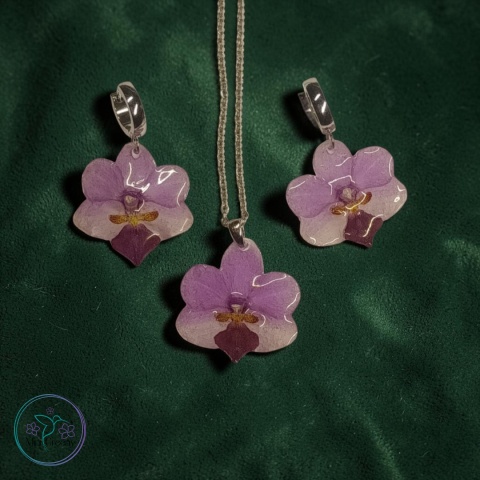 Komplet biżuterii z naturalnymi storczykami w żywicy