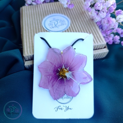 Wisior Różowy Kwiat kosmosu