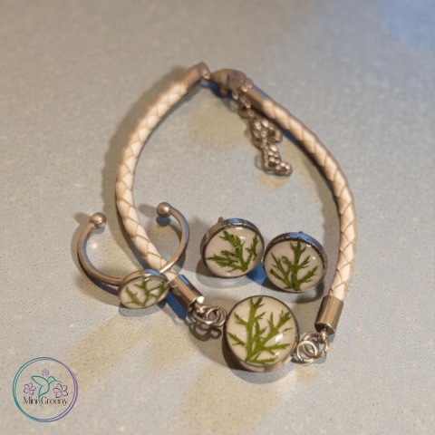 komplet biżuterii biel z zielenią